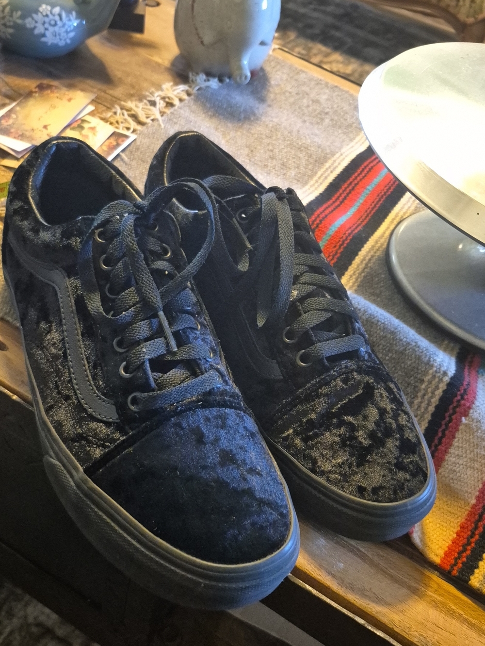 Vans Velvet Upper Sz 9.5 Mens Sz 11 Womens.hobeycomb Sole. - Picture 11 of 16